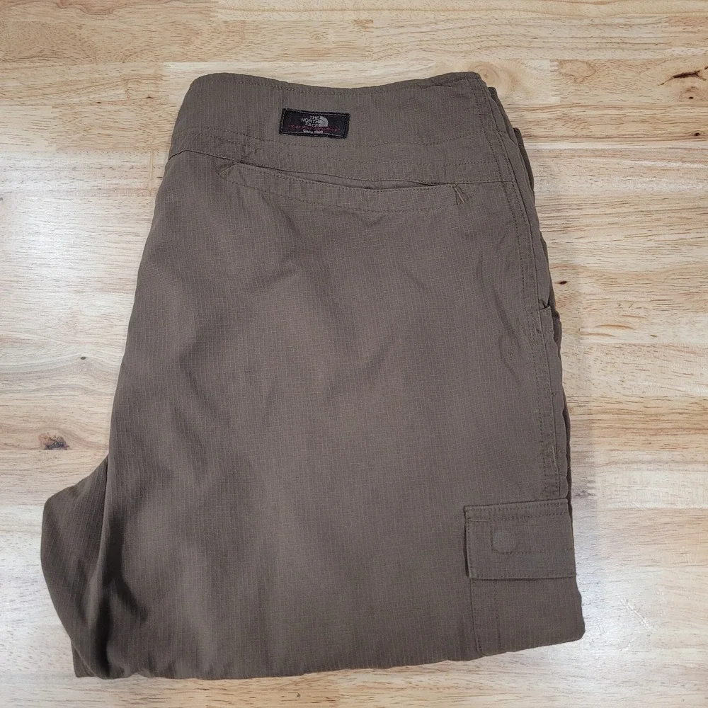 The North Face Capri‎ Pants Women's 12 Brown Cargo Hiking Drawstring